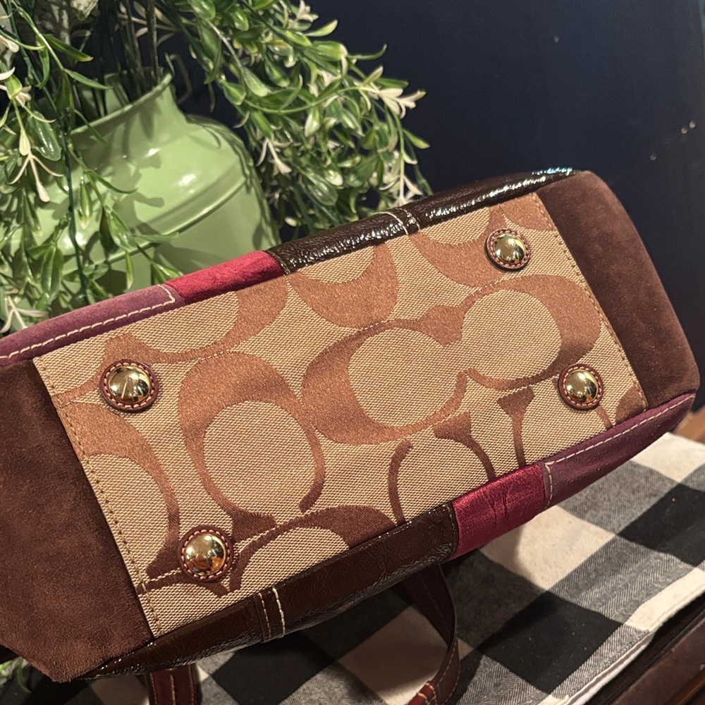 Coach Vintage Holiday Patchwork Gallery Tote - Picture 14 of 14
